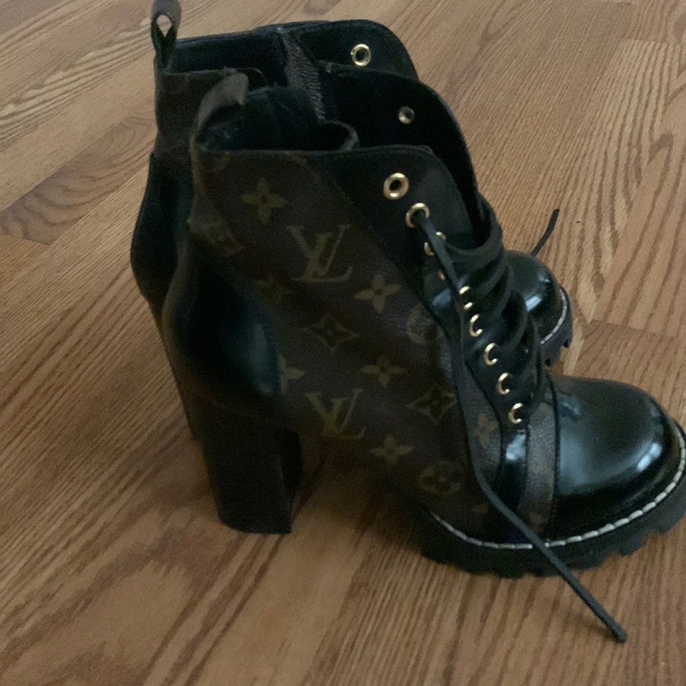 Louis Vuitton Logo Combat Boots size 39